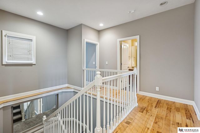 17902 Camelback Avenue, Omaha, NE 68136