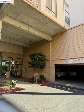 320 N Civic Dr 103, Walnut Creek, CA 94596