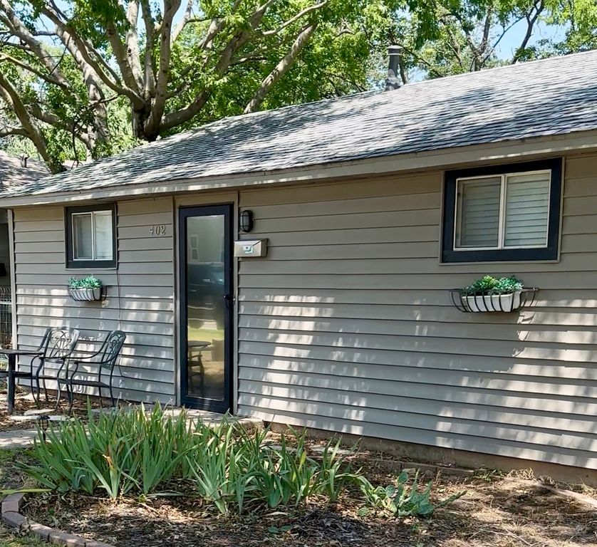 402 W Highland Street, Denton, TX 76201