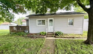 2251 Grandview Avenue, Crest Hill, IL 60403