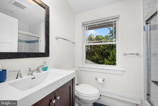 6022 26TH ST N, Arlington, VA 22207