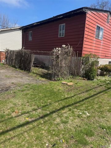 21005 Reimanville Avenue, Royal Oak Charter Township, MI 48220