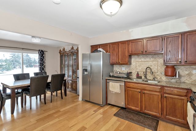 1273 Dunamon Drive, Bartlett, IL 60103