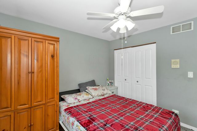 1273 Dunamon Drive, Bartlett, IL 60103