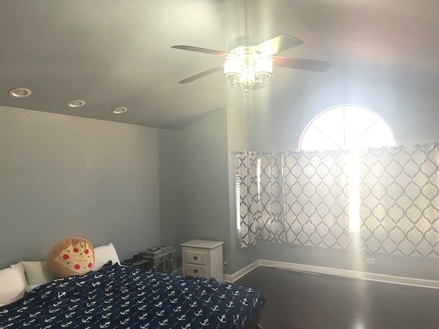 1273 Dunamon Drive, Bartlett, IL 60103