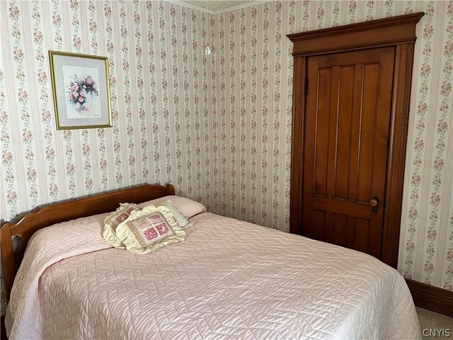 105 East Heman Street, Dewitt, NY 13057