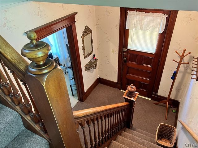105 East Heman Street, Dewitt, NY 13057