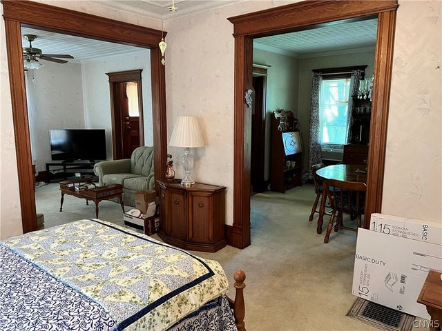 105 East Heman Street, Dewitt, NY 13057