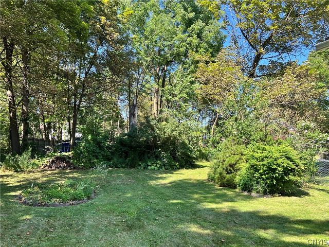 105 East Heman Street, Dewitt, NY 13057