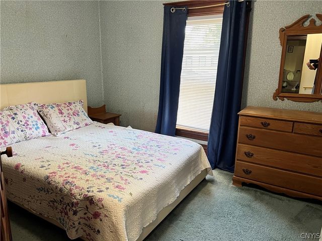 105 East Heman Street, Dewitt, NY 13057