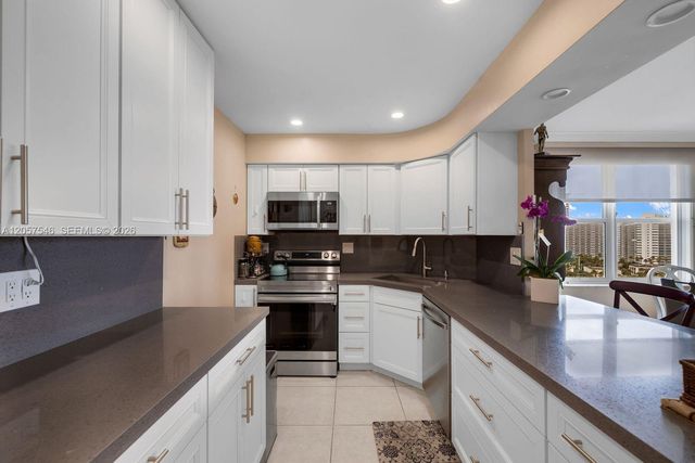 3200 NE 36th St 1216, Fort Lauderdale, FL 33308