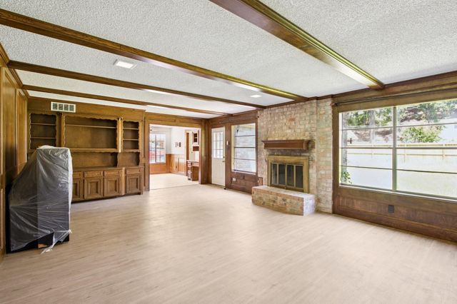 5914 Havenwoods Drive, Houston, TX 77066