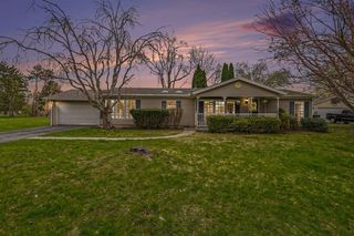 10283 S Arrowhead Drive, Berrien Springs, MI 49103