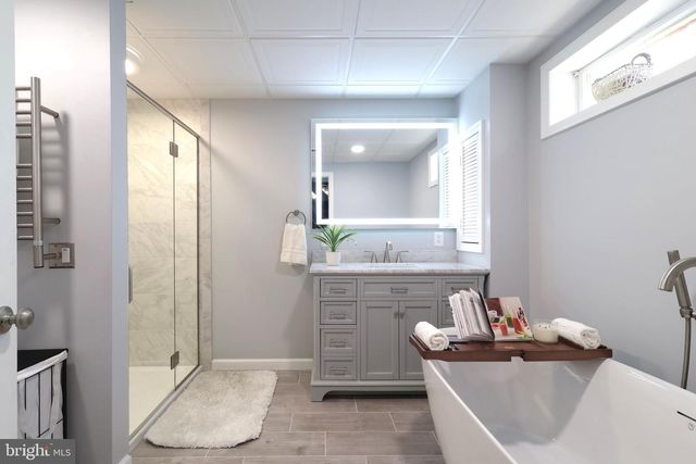 320 GHANER DR, State College, PA 16803