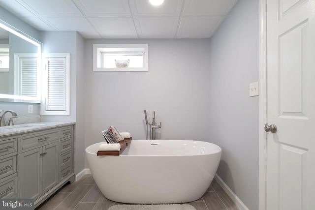 320 GHANER DR, State College, PA 16803