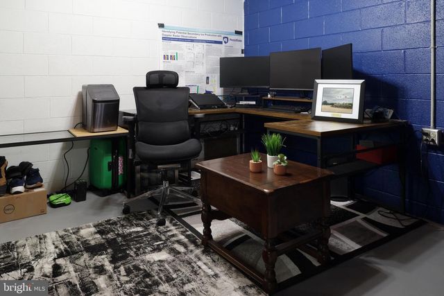 320 GHANER DR, State College, PA 16803