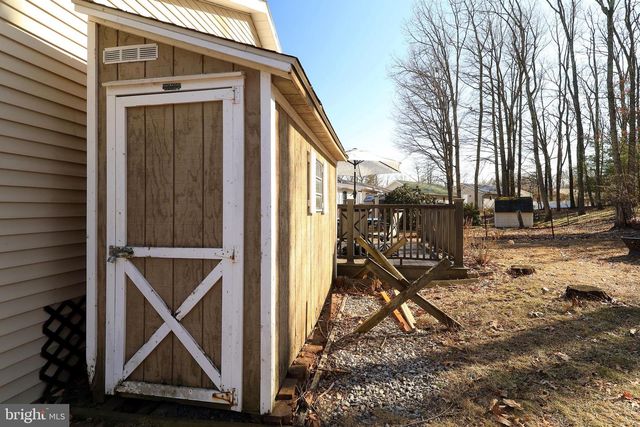 320 GHANER DR, State College, PA 16803