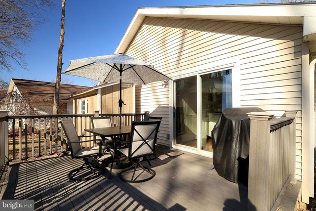 320 GHANER DR, State College, PA 16803