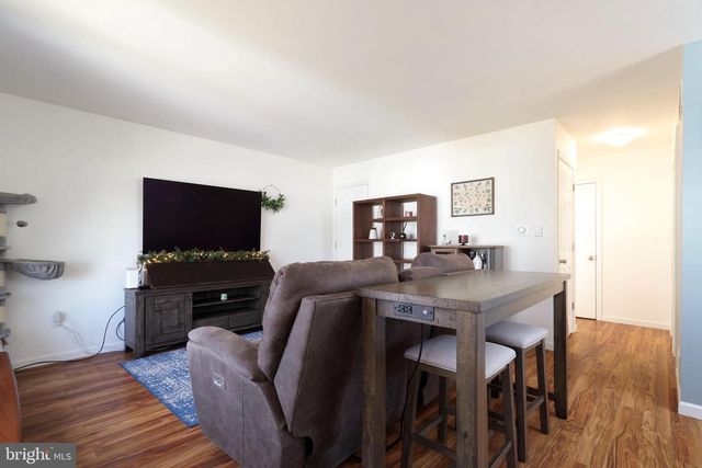 320 GHANER DR, State College, PA 16803