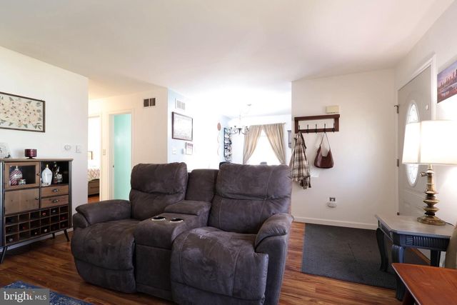 320 GHANER DR, State College, PA 16803