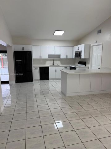 15275 SW 56th Ter 0, Miami, FL 33193