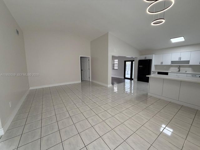 15275 SW 56th Ter 0, Miami, FL 33193