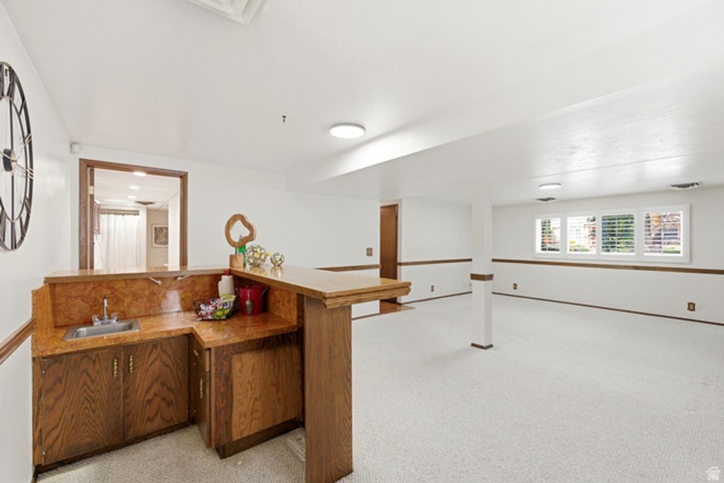 Image 33 of property listing at 7713 S BRIGHTON WAY, Cottonwood Heights, UT 84121