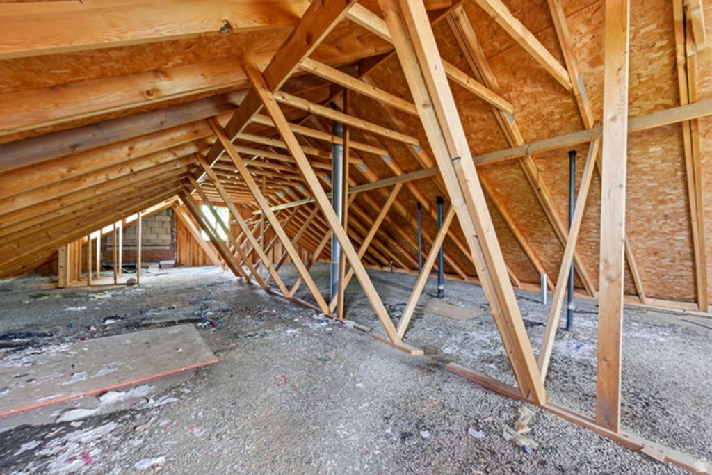 Image 35 of property listing at 7713 S BRIGHTON WAY, Cottonwood Heights, UT 84121