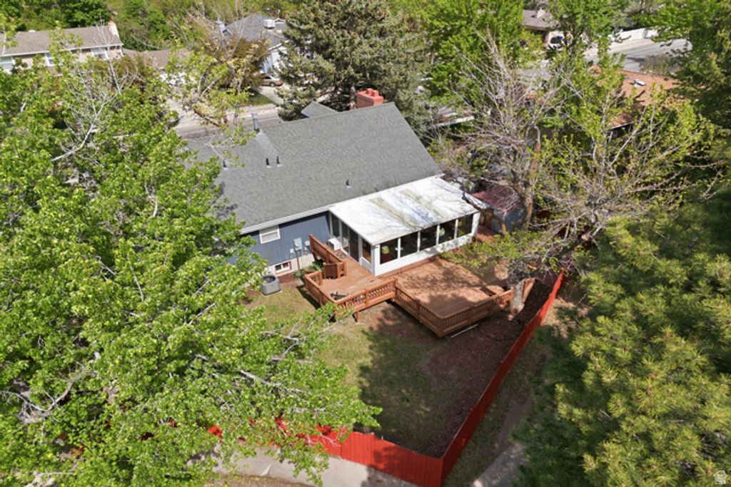 Image 40 of property listing at 7713 S BRIGHTON WAY, Cottonwood Heights, UT 84121