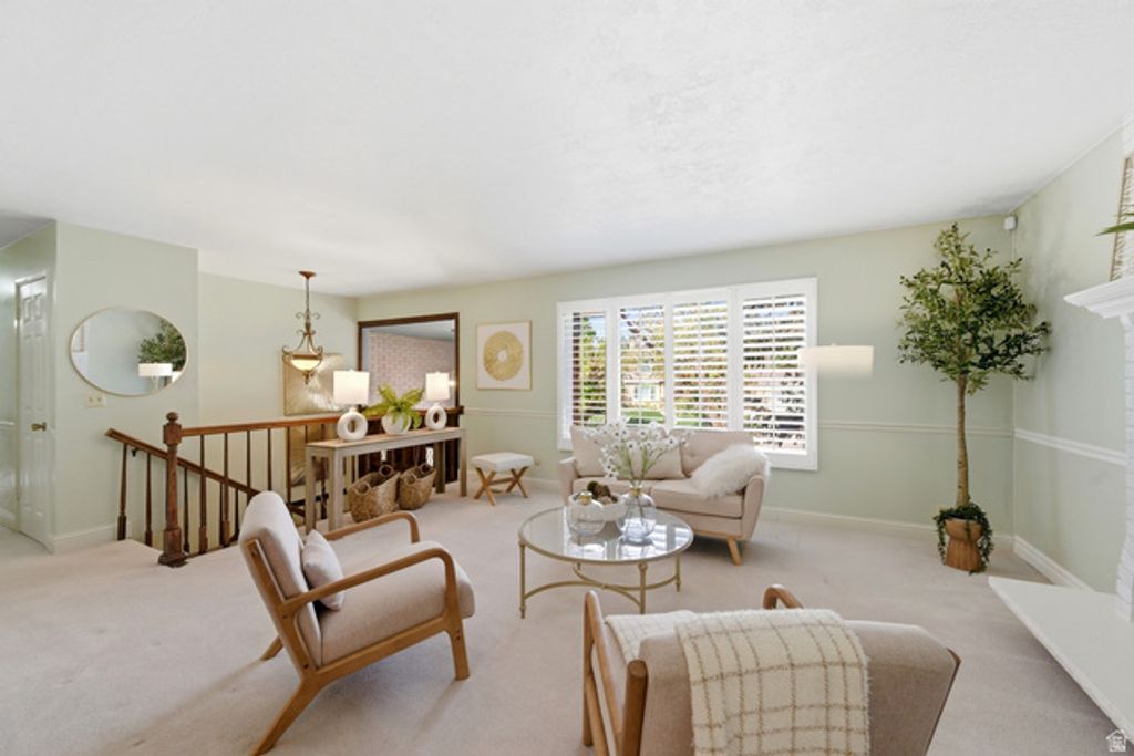 Image 7 of property listing at 7713 S BRIGHTON WAY, Cottonwood Heights, UT 84121