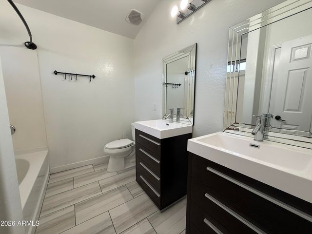 6723 W BEVERLY Road, Laveen, AZ 85339