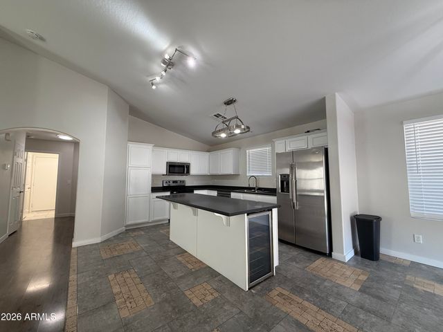 6723 W BEVERLY Road, Laveen, AZ 85339