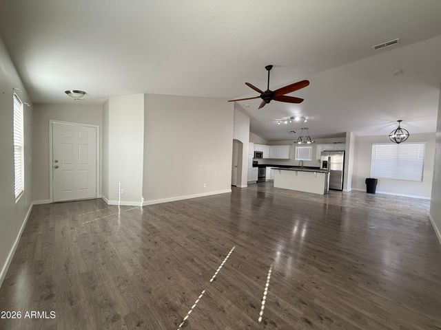 6723 W BEVERLY Road, Laveen, AZ 85339