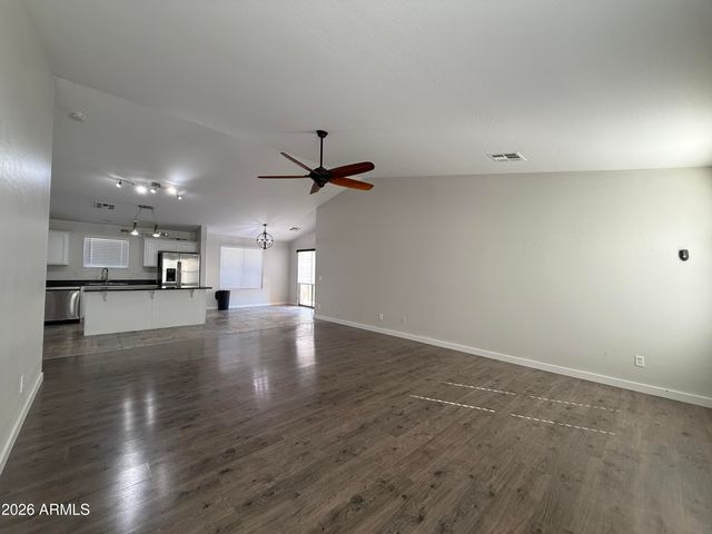 6723 W BEVERLY Road, Laveen, AZ 85339