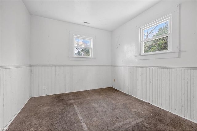 109 St James AVE, Suffolk, VA 23434