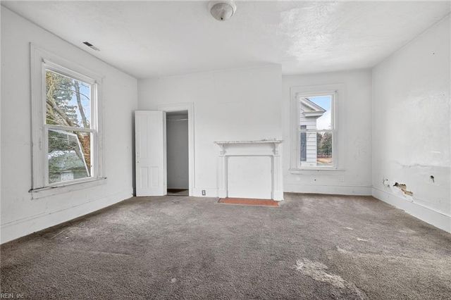 109 St James AVE, Suffolk, VA 23434