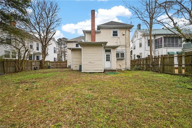 109 St James AVE, Suffolk, VA 23434