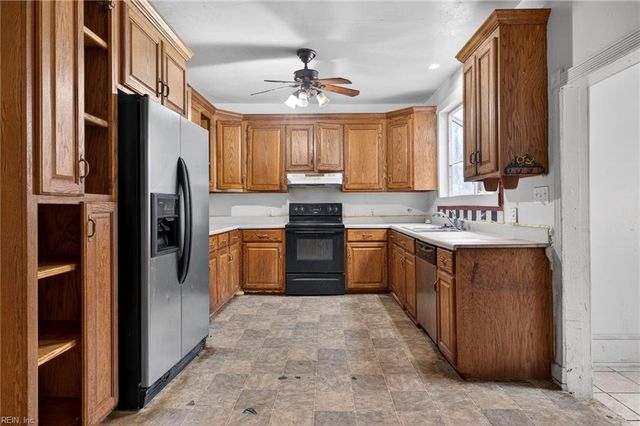 109 St James AVE, Suffolk, VA 23434