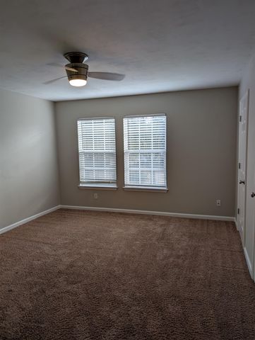 4262 Augustus Oak Court, Tallahassee, FL 32303