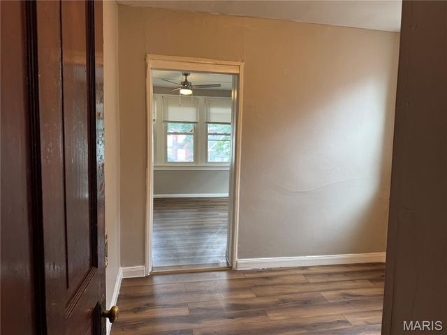 4121 S Compton Avenue, St Louis, MO 63118