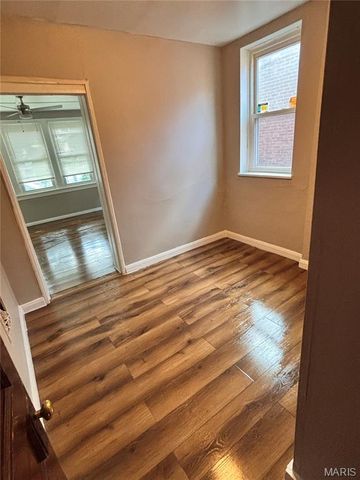 4121 S Compton Avenue, St Louis, MO 63118