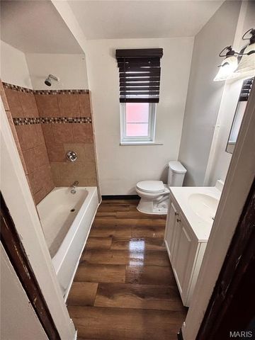 4121 S Compton Avenue, St Louis, MO 63118