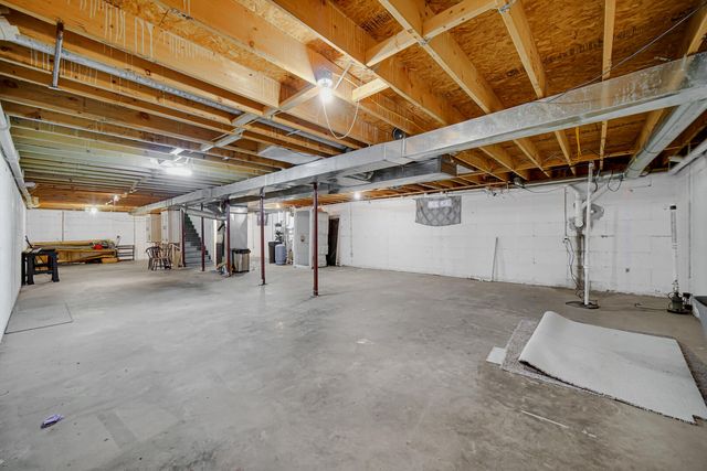 17975 Lincoln Lane, Lowell, IN 46356