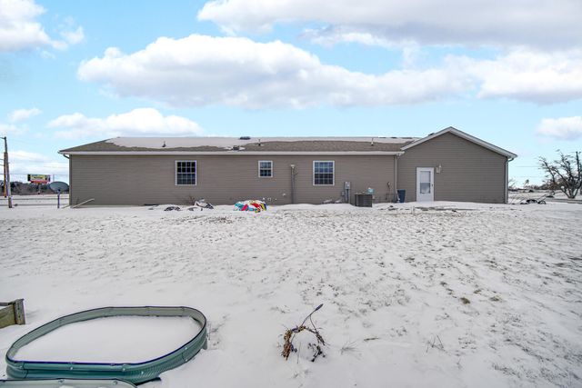 17975 Lincoln Lane, Lowell, IN 46356