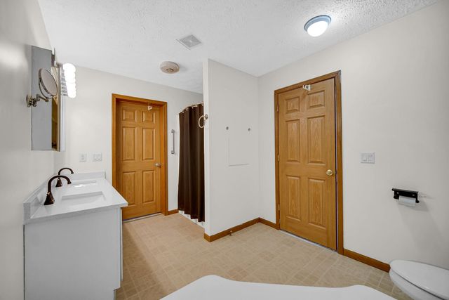 17975 Lincoln Lane, Lowell, IN 46356