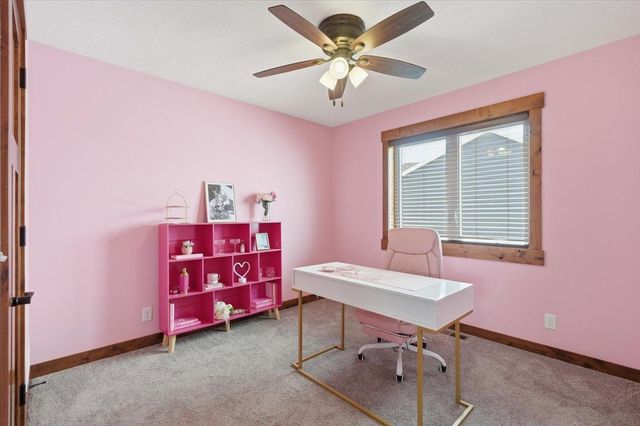 870 Brentwood Circle, River Falls, WI 54022