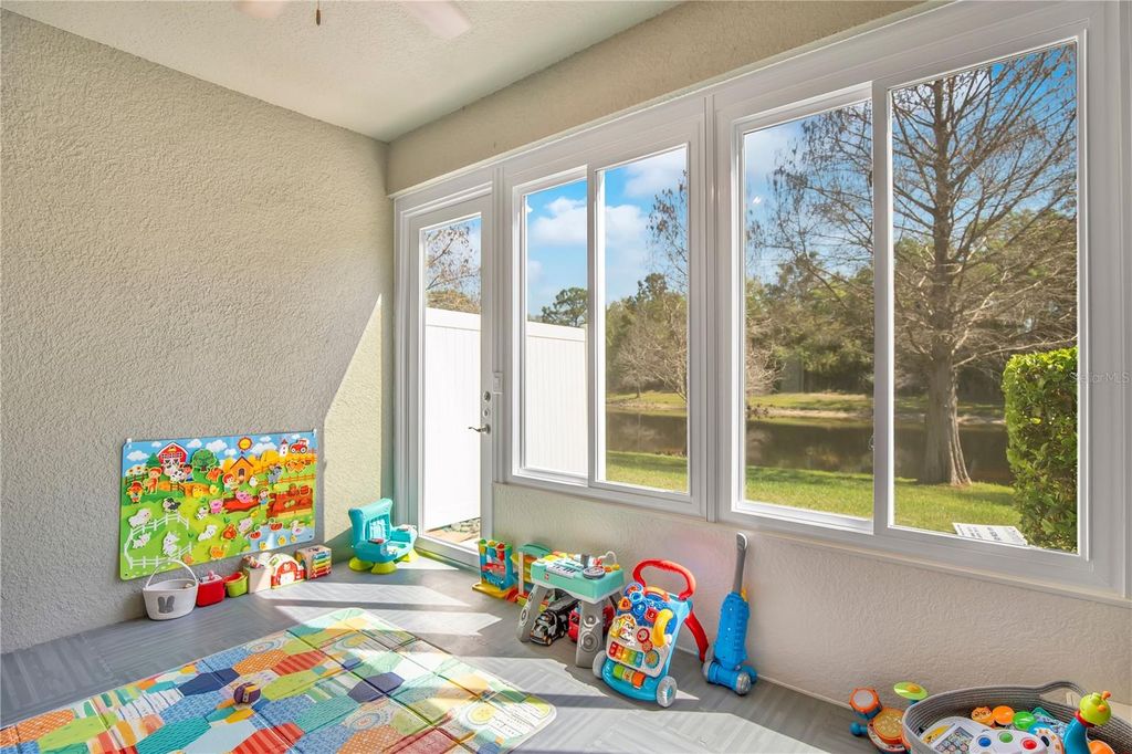 Image 23 of property listing at 506 CANYON STONE CIRCLE, Lake Mary, FL 32746