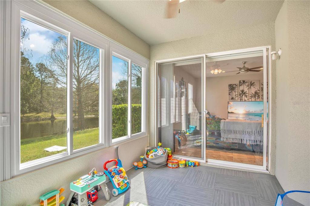 Image 24 of property listing at 506 CANYON STONE CIRCLE, Lake Mary, FL 32746