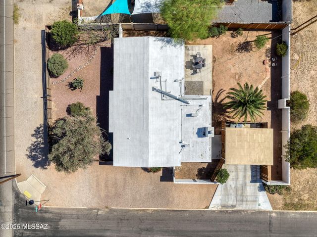 129 N Columbus Boulevard, Tucson, AZ 85711