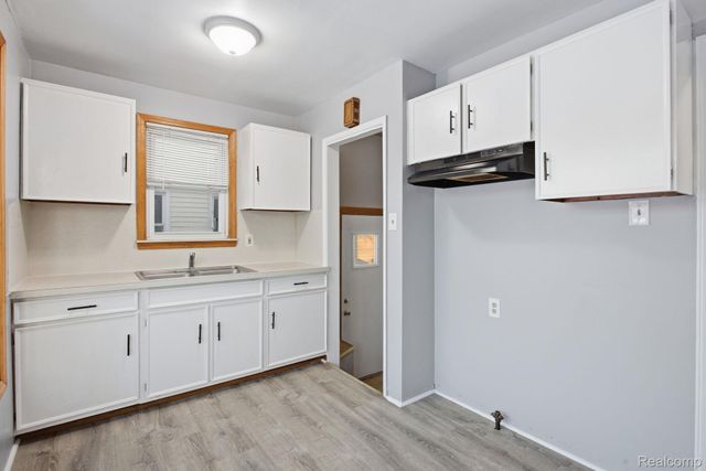 13116 Jobin Street, Southgate, MI 48195